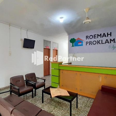 Roemah Proklamasi Syariah Mitra Reddoorz 巴东 外观 照片